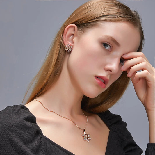 Snowflake Earrings, Snowflake Necklace, Winter Necklace Set, Gold Snowflake Earrings, Christmas Earrings, Christmas Necklace