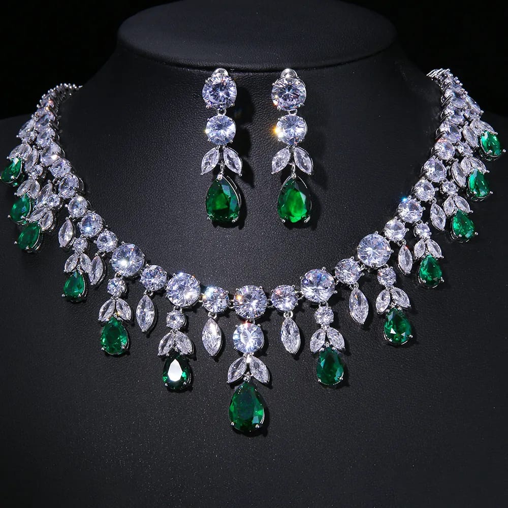 Cubic Zircon Necklace and Earrings,Silver Bridal Necklace and earrings, Jewelry Set, Water Drop Necklace, Leaf style jewellery for bride, Wedding Necklace set