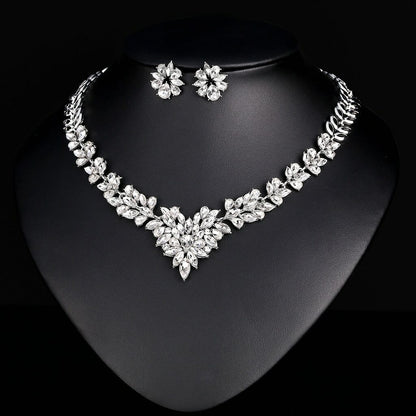Glamorous Leaf-inspired Jewelry Set: Perfect for Weddings and Parties, Leaves Jewelry Sets for Women, Bridal Necklace Earrings Set, Wedding jewellery, Party Necklace