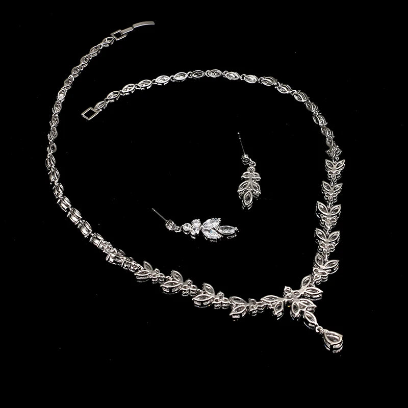 Silver Bridal necklace and earrings| Bridal jewelry set | Wedding necklace set| Leaf style Wedding jewellery for bride