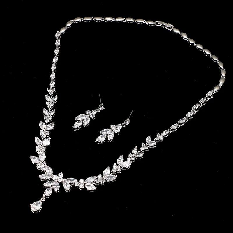 Silver Bridal necklace and earrings| Bridal jewelry set | Wedding necklace set| Leaf style Wedding jewellery for bride