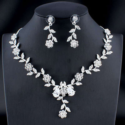 Bridal necklace and earrings| Bridal jewelry set | Wedding necklace set| Leaf style Wedding jewellery for bride-CheekyMeeky