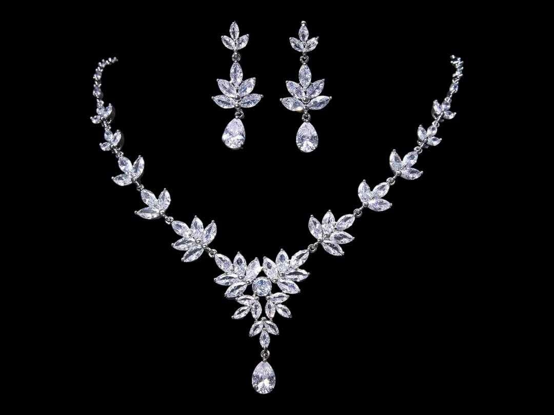 Cubic Zircon Bridal Jewelry Set | Leaves Shape Necklace | Silver Bridal Necklace and Earrings | Wedding Necklace Set | Leaf style jewellery for bride